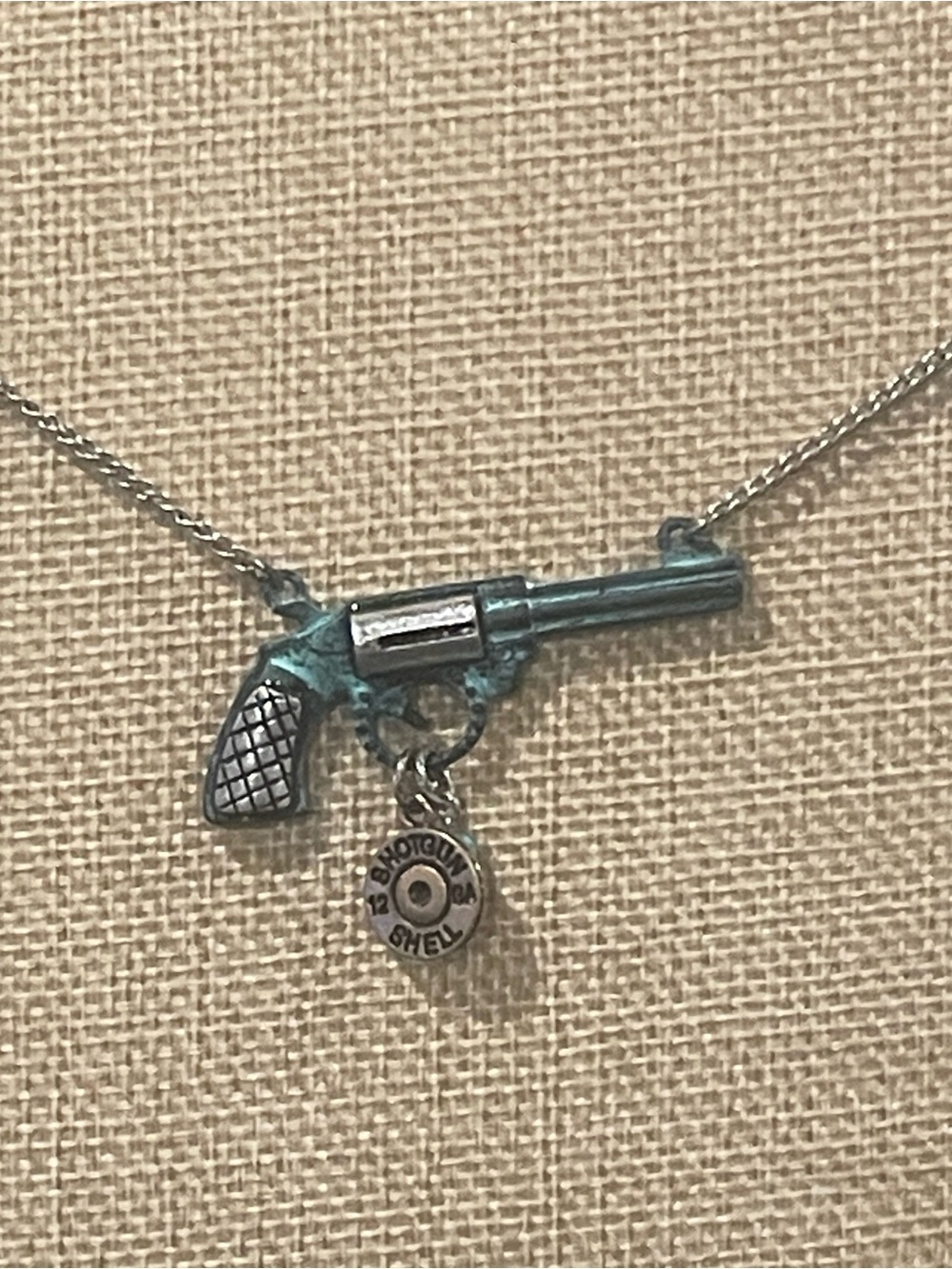 🎉🎉 5 for $15 Revolver Pendant Necklace with Bullet Shell w/ Turquoise Accents. - Picture 3 of 3